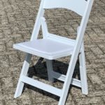 Weddingchair / klapstoel wit